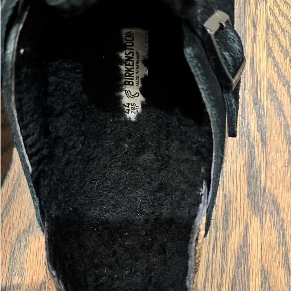 Birkenstock Boston Shearling Clogs in black. Size 44 - Picture 4 of 6